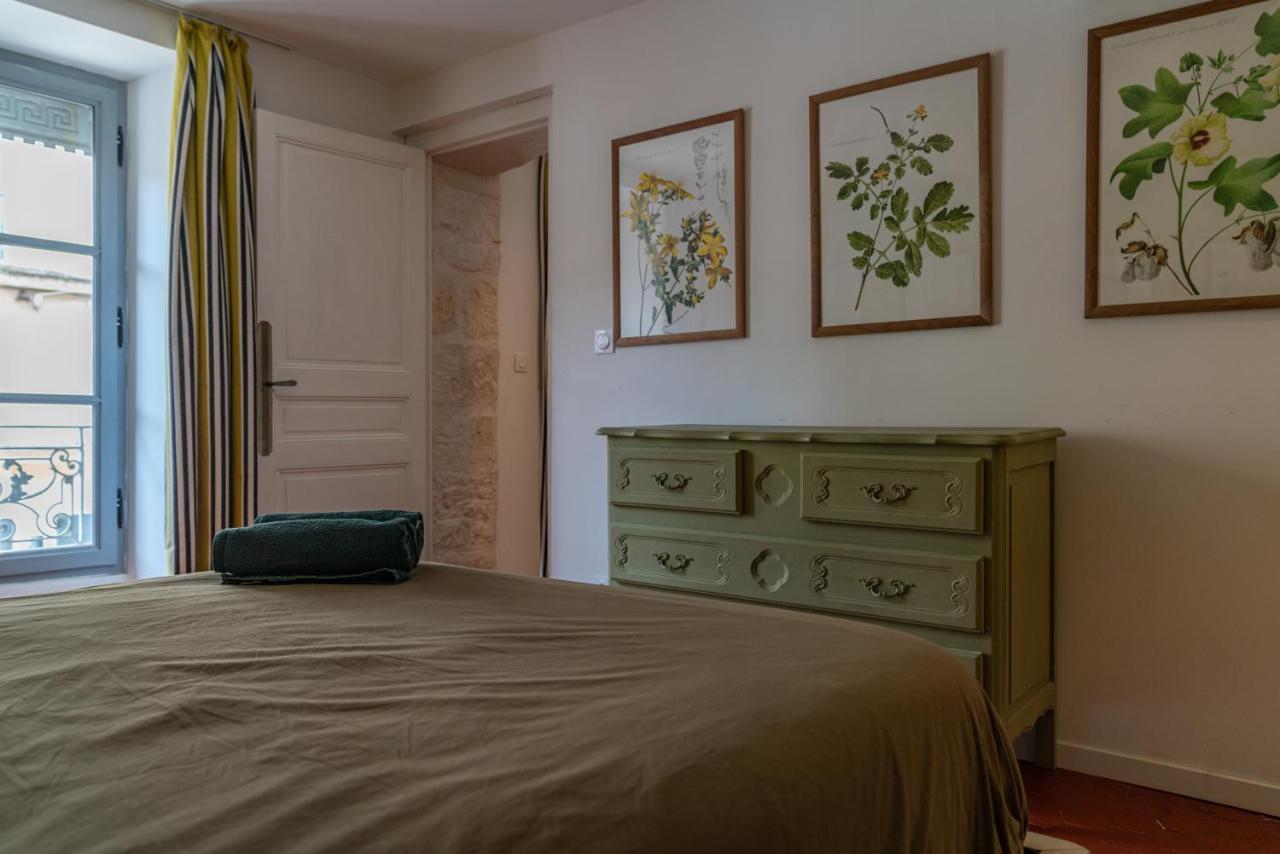 L'Envoutement Provencal Au Coeur De L'Ecusson - Une Nuit A Nîmes Eksteriør billede